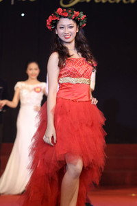 Nữ sinh Việt Đức - Hoa khôi Duyên dáng Hà Thành ảnh 4 Nữ sinh Việt Đức - Hoa khôi Duyên dáng Hà Thành ảnh 4