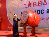 Phấn đấu dạy tốt - học tốt, xứng đáng với ngôi trường trọng điểm mảnh đất Núi Hồng - Sông La ảnh 2