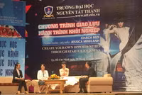 Siêu mẫu quốc tế Jessica Minh Anh bật mí bí quyết khởi nghiệp ảnh 1