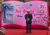 Hội Sách Xuân: “Xứ Đoài đón xuân” ảnh 2 Hội Sách Xuân: “Xứ Đoài đón xuân” ảnh 2