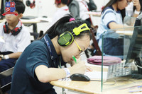 Số lượng thí sinh “khủng” tham gia vòng 2 cuộc thi tiếng Anh cho HS từ lớp 4 đến lớp 8 ảnh 3