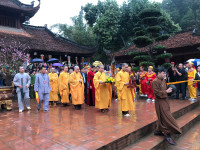 Khai hội chùa Hương xuân Mậu Tuất ảnh 1 Khai hội chùa Hương xuân Mậu Tuất ảnh 1