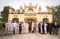 Hành trình về nguồn của NTK áo dài Đỗ Trịnh Hoài Nam và học trò ảnh 1 Hành trình về nguồn của NTK áo dài Đỗ Trịnh Hoài Nam và học trò ảnh 1