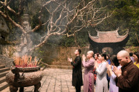 Hành trình về nguồn của NTK áo dài Đỗ Trịnh Hoài Nam và học trò ảnh 5 Hành trình về nguồn của NTK áo dài Đỗ Trịnh Hoài Nam và học trò ảnh 5