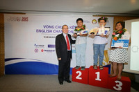 Ấn tượng phần thuyết trình và hùng biện trong cuộc thi tiếng Anh ảnh 4