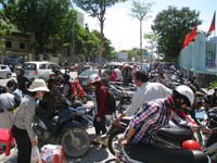 Chen chân đăng ký xét tuyển vào ĐH Đà Nẵng ảnh 10