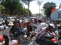 Chen chân đăng ký xét tuyển vào ĐH Đà Nẵng ảnh 10