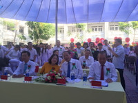 Phó Thủ tướng Trương Hòa Bình dự lễ khai giảng tại trường THPT Võ Văn Kiệt- TPHCM ảnh 1 Phó Thủ tướng Trương Hòa Bình dự lễ khai giảng tại trường THPT Võ Văn Kiệt- TPHCM ảnh 1