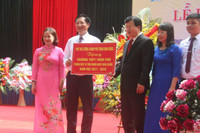 Phó Thủ tướng Trịnh Đình Dũng dự lễ khai giảng tại Vĩnh Phúc ảnh 2