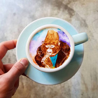 Ngỡ ngàng ngắm những kiệt tác nghệ thuật trên bề mặt tách cà phê ảnh 1