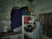 Bão số 10 hướng vào miền Trung: Cuồng phong ảnh 4