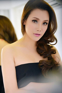 Đẳng cấp sao: Ra đường phải mang tiền trăm triệu ảnh 2