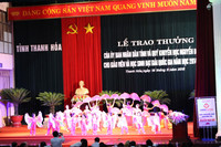 Thanh Hóa: Trao thưởng cho giáo viên, học sinh giỏi quốc gia ảnh 2