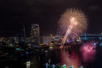 Đà Nẵng bừng sáng lung linh trong đêm khai mạc DIFF 2017 ảnh 6