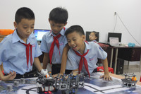 Học sinh tiểu học TPHCM sẵn sàng cho cuộc thi Robothon Việt Nam ảnh 4 Học sinh tiểu học TPHCM sẵn sàng cho cuộc thi Robothon Việt Nam ảnh 4