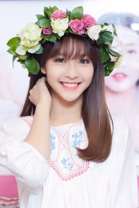 10 hot girl sở hữu gương mặt xinh đẹp nhất Việt Nam ảnh 19