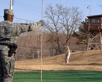 “Lạnh gáy” khi xem sân golf tử thần nhất hành tinh biên giới Triều- Hàn ảnh 2 “Lạnh gáy” khi xem sân golf tử thần nhất hành tinh biên giới Triều- Hàn ảnh 2