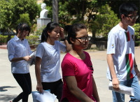 Thí sinh bất ngờ độ khó đề thi Vật lý ảnh 4 Thí sinh bất ngờ độ khó đề thi Vật lý ảnh 4