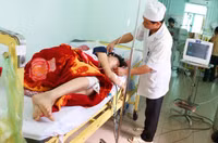 Kon Tum: Viện trưởng gây tai nạn liên hoàn rồi bỏ chạy ảnh 1