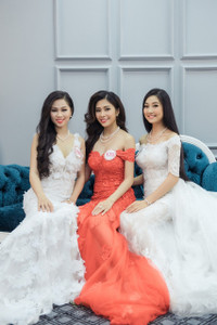 Thí sinh Hoa hậu Việt Nam lộng lẫy với buổi chụp hình trang phục dạ hội ảnh 3 Thí sinh Hoa hậu Việt Nam lộng lẫy với buổi chụp hình trang phục dạ hội ảnh 3