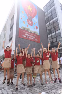 “Dàn hợp xướng” 5.500 học sinh hát Quốc ca trong ngày khai giảng ảnh 6