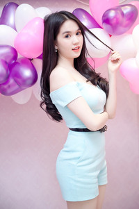 Những cô gái miền Tây xinh đẹp nổi tiếng nhất V-biz - Ảnh 1