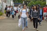 Ngày thi đầu tiên: Những đề thi hay ảnh 16