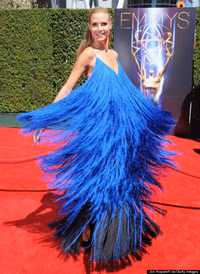 Siêu mẫu Heidi Klum thoắt hóa công xanh trên thảm đỏ ảnh 1