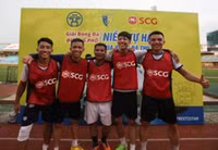 300 cầu thủ trẻ tranh tài giành suất tham gia đá bóng trên phố đi bộ ảnh 4