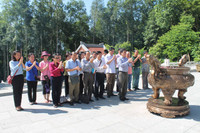 Bộ GD&ĐT tổ chức hoạt động tri ân các thương binh liệt sĩ ảnh 6