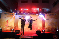 Đêm hội văn hóa đầy sôi động chào năm học mới của sinh viên HUTECH ảnh 7