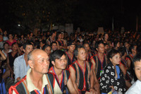 Mẹ ẵm con "trẩy" hội nghệ thuật dân gian Tây Nguyên ảnh 8