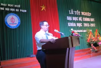 Trao bằng tốt nghiệp cho 1.374 sinh viên Trường ĐHSP Huế ảnh 1