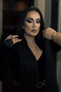 10 trang phục Halloween đẹp bất ngờ của sao thế giới