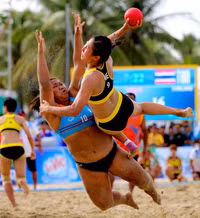 Đánh bại Trung Quốc, tuyển bóng ném nữ Việt Nam lên ngôi vô địch Châu Á ảnh 4