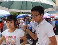 Tình thân vô giá ảnh 13