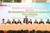 Nghệ An: Gần 5000 học sinh tham gia chương trình tư vấn tuyển sinh – hướng nghiệp năm 2016 ảnh 2