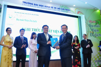 Trường ĐH Kinh tế TPHCM ra mắt Viện Du lịch ảnh 1