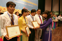 Vinh danh những thầy, cô - Tổng phụ trách Đội tài năng ảnh 2 Vinh danh những thầy, cô - Tổng phụ trách Đội tài năng ảnh 2