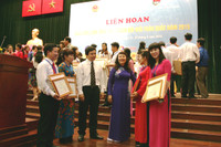 Vinh danh những thầy, cô - Tổng phụ trách Đội tài năng ảnh 1 Vinh danh những thầy, cô - Tổng phụ trách Đội tài năng ảnh 1