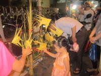 TP HCM: Nhộn nhịp trên phố lồng đèn ảnh 5