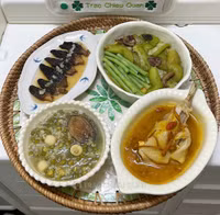 Mâm cơm cữ chồng nấu chăm vợ sau sinh khiến hội chị em ngưỡng mộ