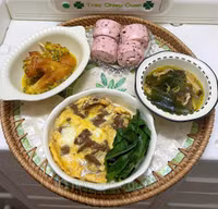 Mâm cơm cữ chồng nấu chăm vợ sau sinh khiến hội chị em ngưỡng mộ