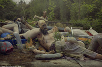 Lạnh gáy với khu nghĩa địa ma-nơ-canh ảnh 1 Lạnh gáy với khu nghĩa địa ma-nơ-canh ảnh 1