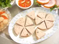 Bật mí cách bày đĩa giò chả đẹp cho nàng dâu đảm ảnh 4