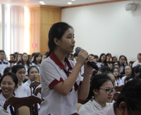 Học sinh TP HCM đối thoại với lãnh đạo ngành Giáo dục ảnh 2