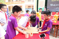 Trường THCS Nguyễn Du: Ngày hội STEM - khơi dậy niềm đam mê khoa học ảnh 15 Trường THCS Nguyễn Du: Ngày hội STEM - khơi dậy niềm đam mê khoa học ảnh 15