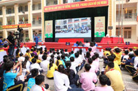 Trường THCS Nguyễn Du: Ngày hội STEM - khơi dậy niềm đam mê khoa học ảnh 8 Trường THCS Nguyễn Du: Ngày hội STEM - khơi dậy niềm đam mê khoa học ảnh 8