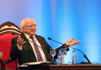 Tổng thống Ireland đầu tiên thăm ĐHQG Hà Nội ảnh 1 Tổng thống Ireland đầu tiên thăm ĐHQG Hà Nội ảnh 1