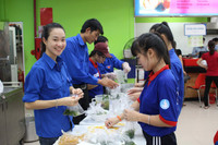 Những tấm lòng đồng hành cùng sĩ tử ảnh 3